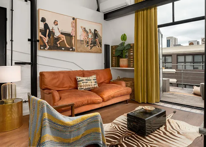 Wolroy House 506